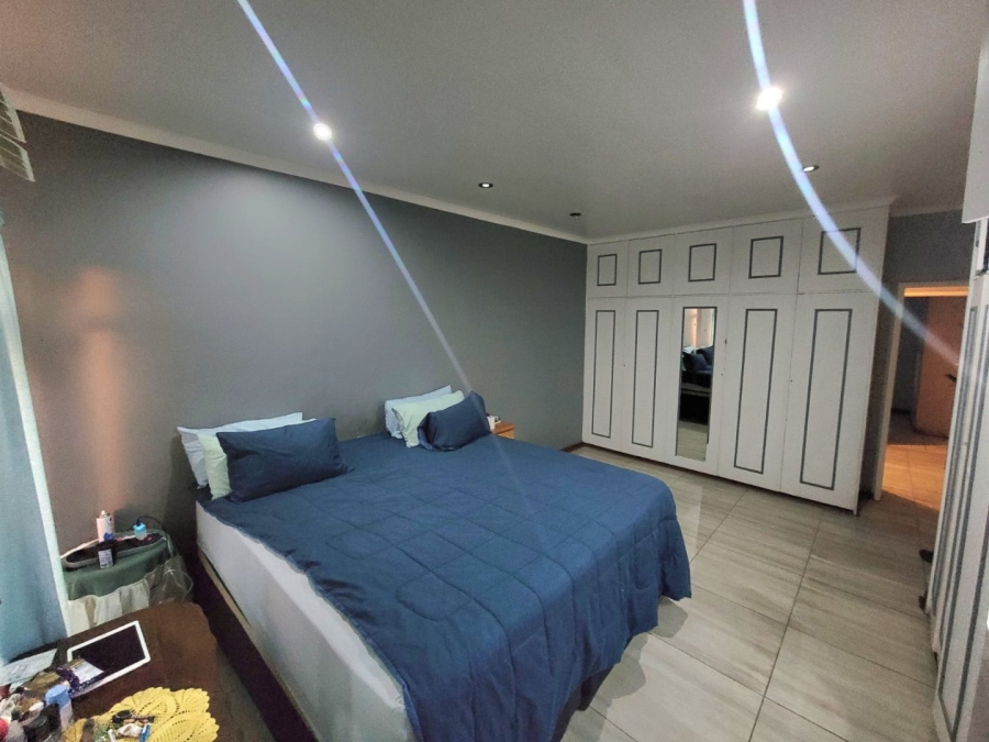 3 Bedroom Property for Sale in Uitsig Free State